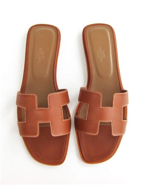 hermes oran sandal fit|hermes oran sandal price.